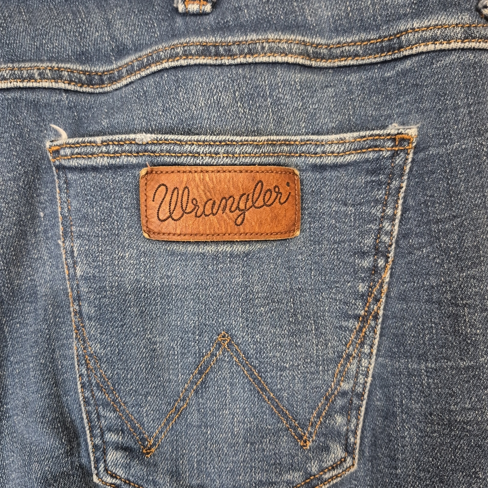 WRANGLER mens GREENSBORO vented stretch jeans blue size 36x32 - Picture 5 of 8